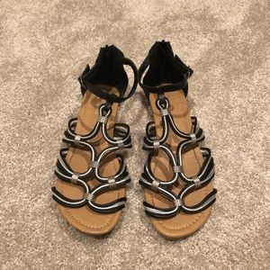 🌷Sandals Black/Silver 8.5